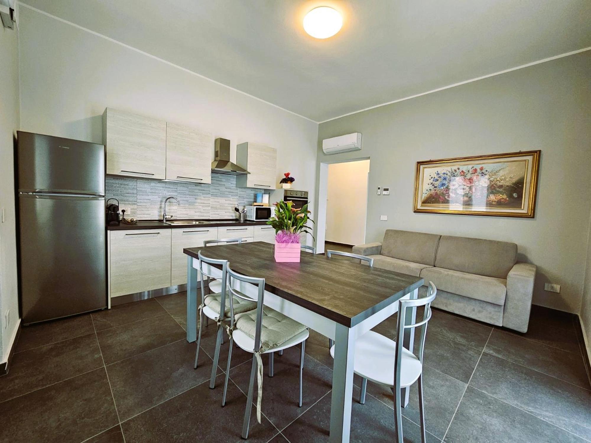 Via Brennero 5 Apartments ปาสเตร็งโก ภายนอก รูปภาพ